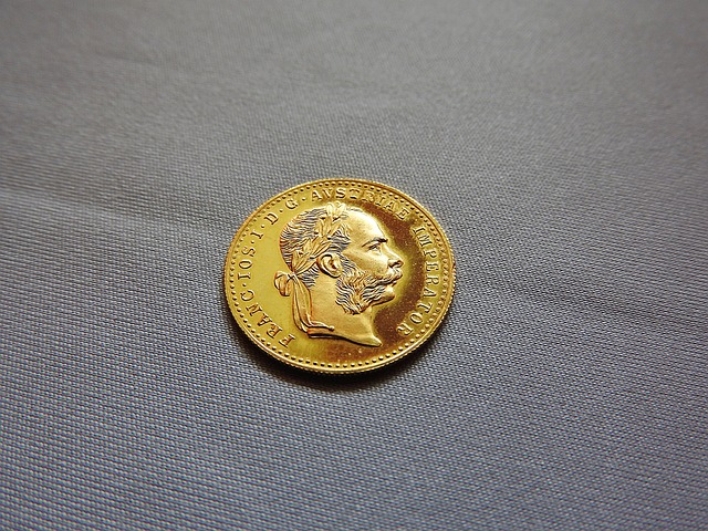 gold bar, gold coin